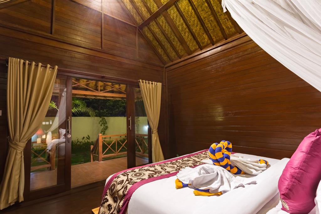 Hotel The Bridge Huts Nusa Lembongan Esterno foto