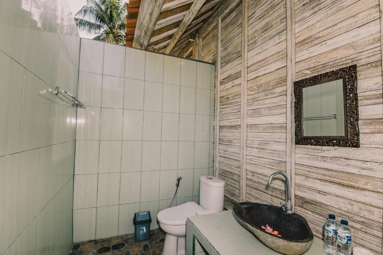 Hotel The Bridge Huts Nusa Lembongan Esterno foto